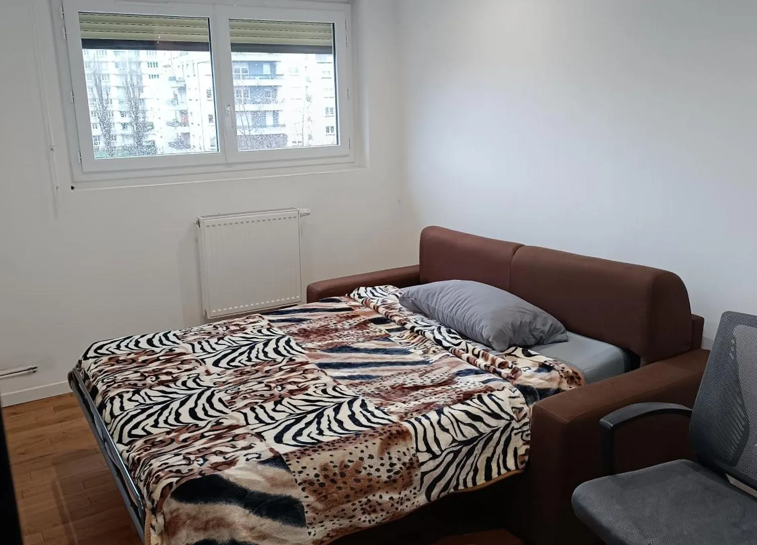 Belle Chambre Chez L\'Habitant Calme Au 4E Etage Sans Ascenseur contacts